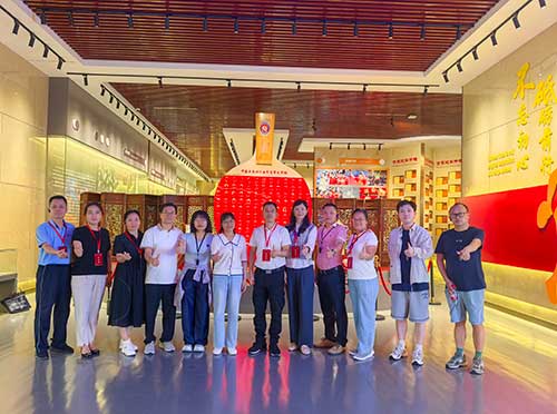 探访广州体育学院正定乒乓球基地 揭秘 30 + 世界冠军成长路 