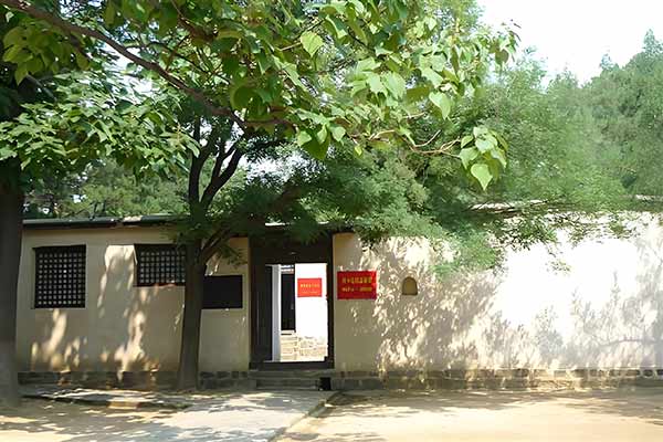 思政教师培训新高度：西柏坡精神的思想引领 