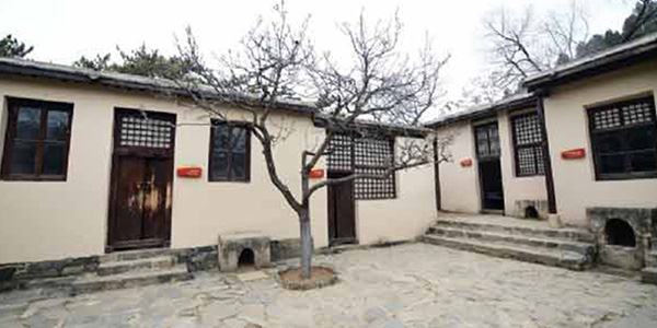 <strong>思政教师西柏坡培训 锚定立德树人红色底色</strong> 