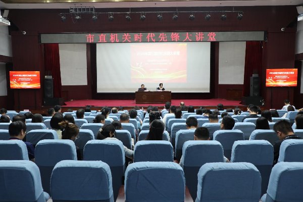 西柏坡党建培训藏鲜活初心 破红色教育形式化质疑 
