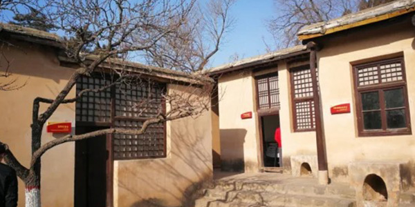 西柏坡红色教育干部研学 筑牢新时代信仰根脉 