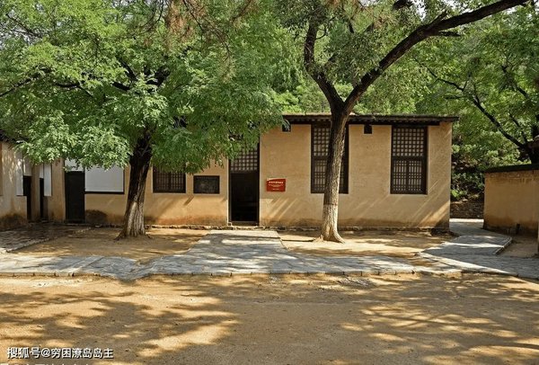西柏坡红色教育实景教学 破解念文件走形式党建旧困局 